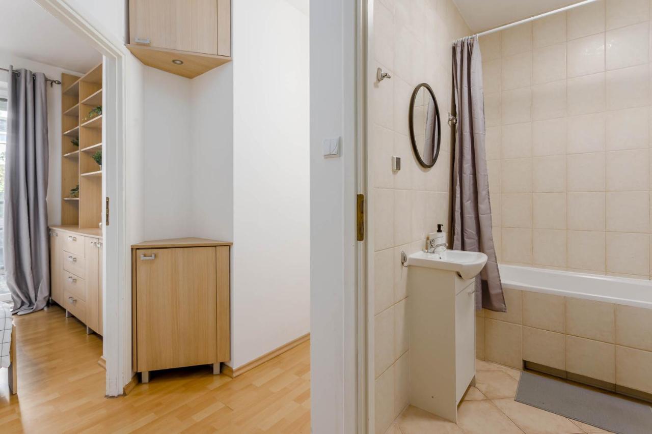 Chill Apartments Kluczborska Bemowo Варшава Екстериор снимка